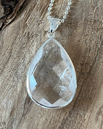 Tropfen-Anhänger 925 Sterlingsilber mit Bergkristall 32x22mm