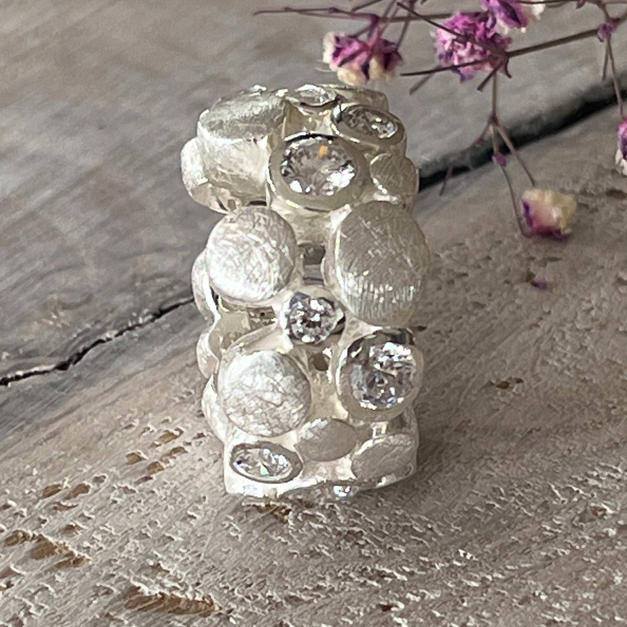 Ring 925 Sterlingsilber gebürstet massiv und schwer mit Zirkoniasteinen