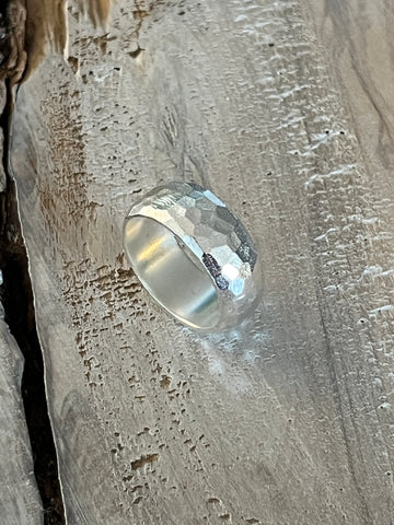 Ring 925 Sterlingsilber mit strukturierter gehämerter Oberfläche