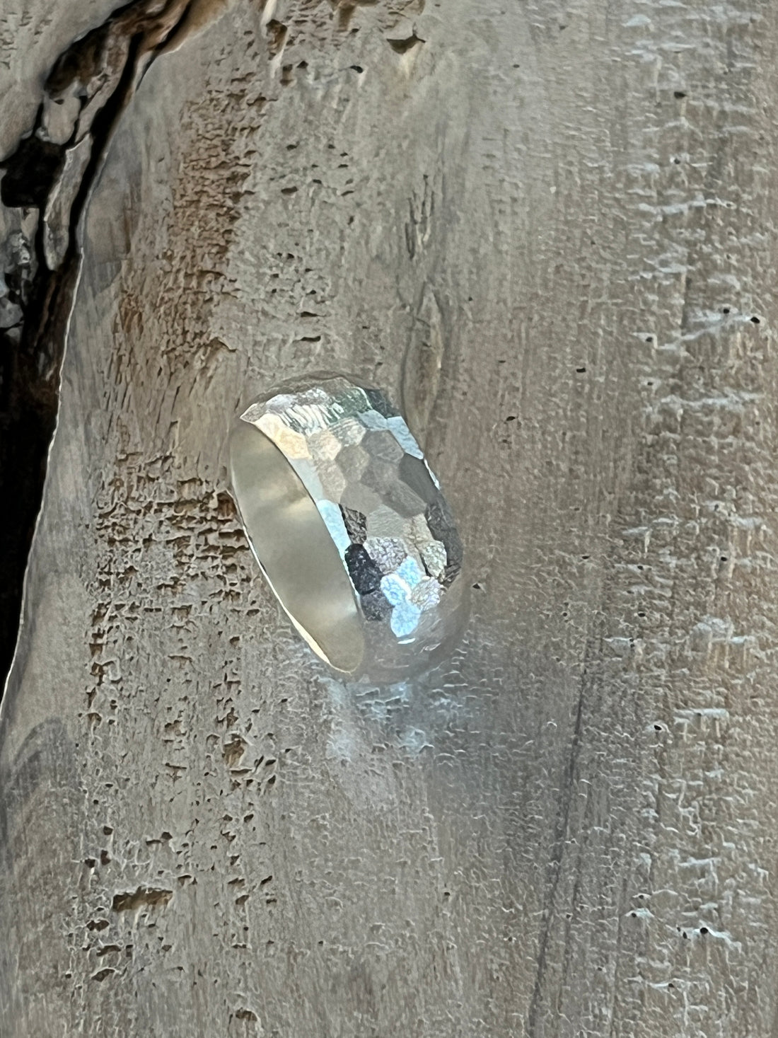 Ring 925 Sterlingsilber mit strukturierter gehämerter Oberfläche