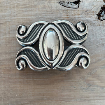 Wechselschnalle fein verziert silberfarben/ geschwärzt 5,5x8cm. Passend für Gürtel bis 4cm Breite. Massiv Metall