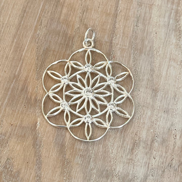 Wunderschönes Amulett 925 Sterlingsilber mit Zirkoniasteichen 35mm