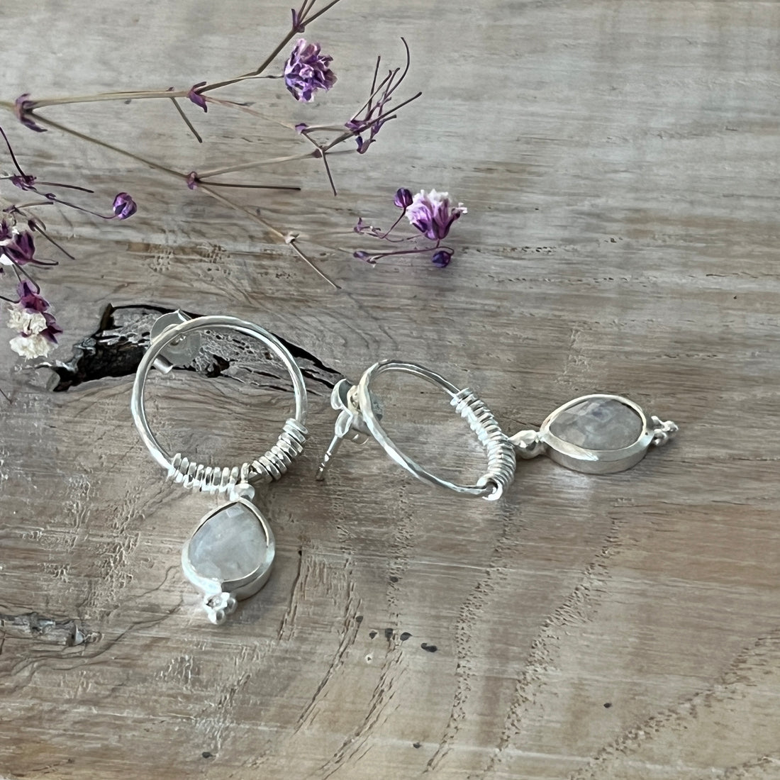Ohrhänger 925 Sterlingsilber 35 mm mit schönem Regenbogen Mondstein
