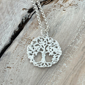 Wunderschönes Amulett 925 Sterlingsilber Lebensbaum matt 30mm