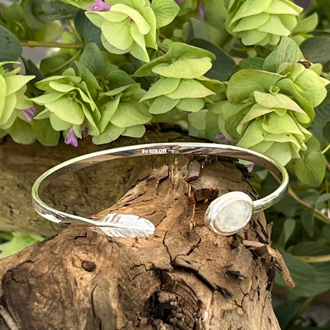 Armreif 925 Sterlingsilber mit Flügel und Regenbogen Mondstein